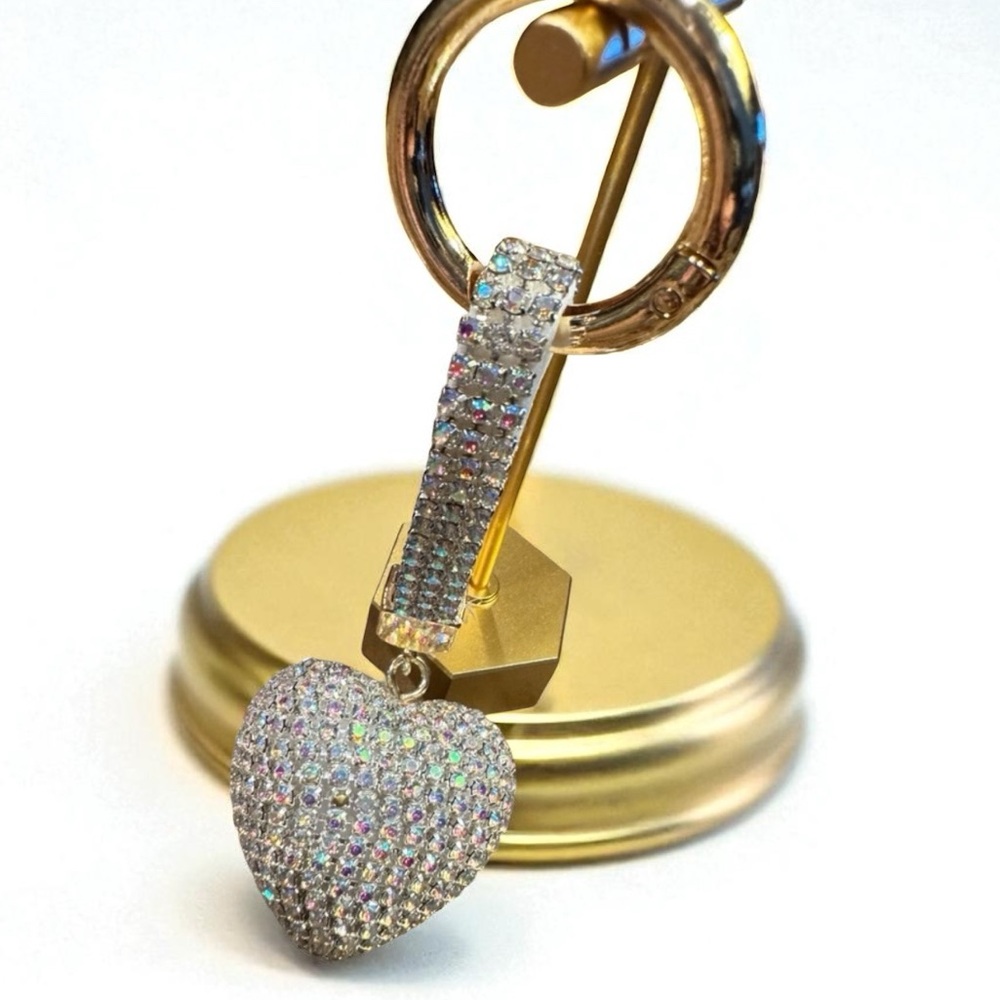✨ Sparkly Rhinestone Heart Bag Charm Keychain